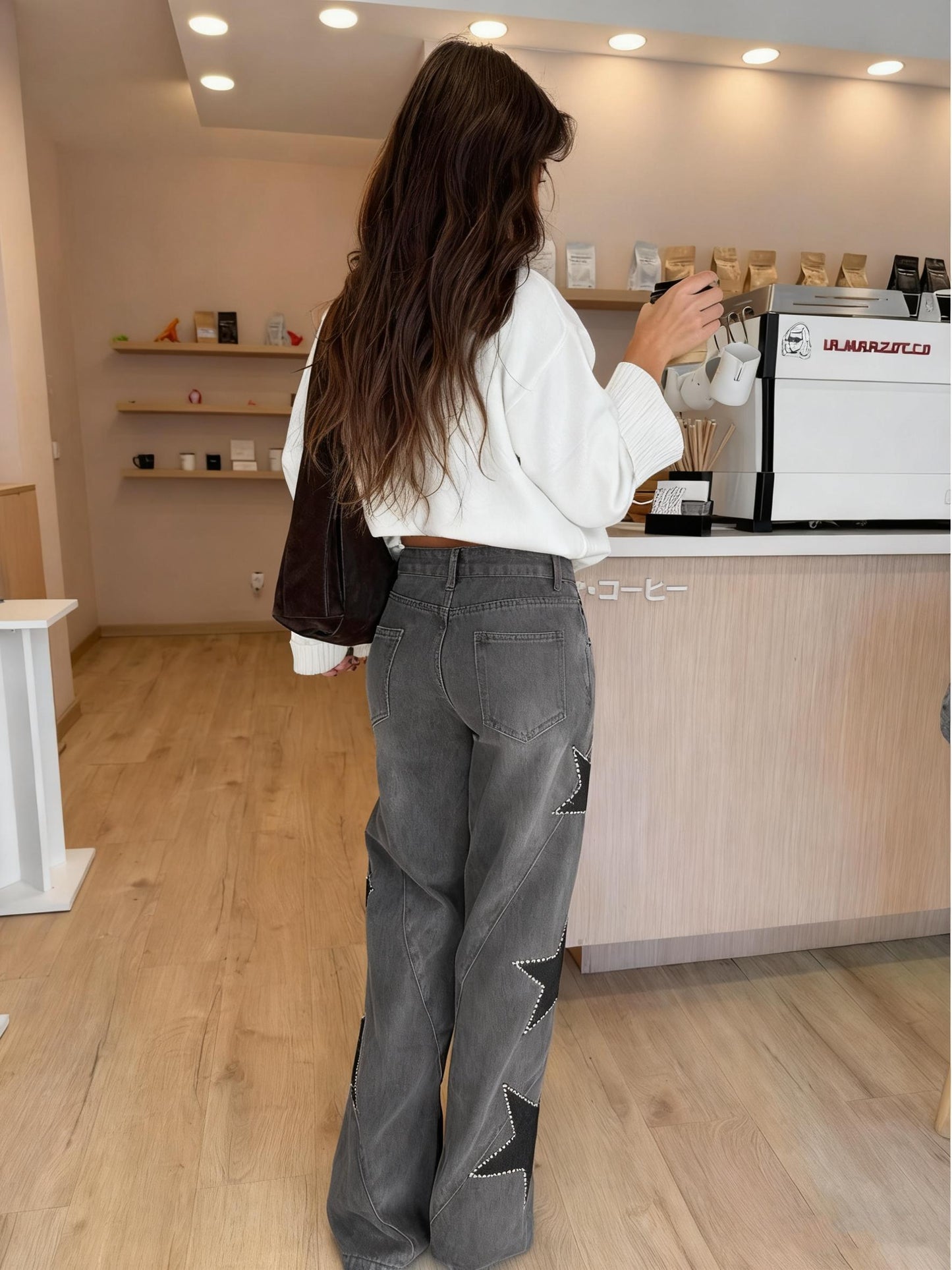 Maja – jeansy z gwiazdami