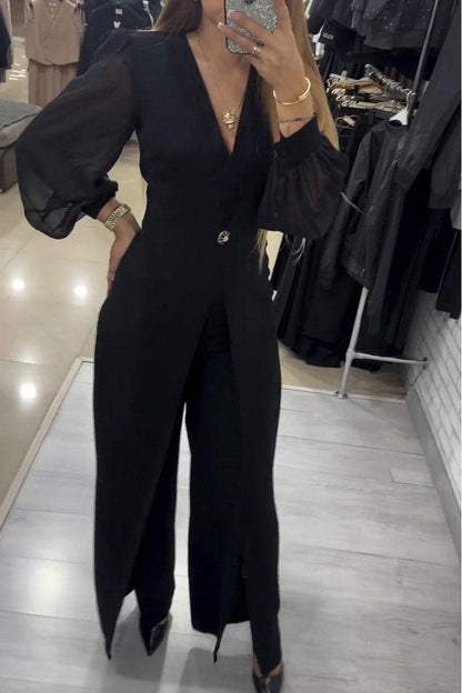 Darina - Elegancki kombinezon z dekoltem w szpic i długimi rękawami