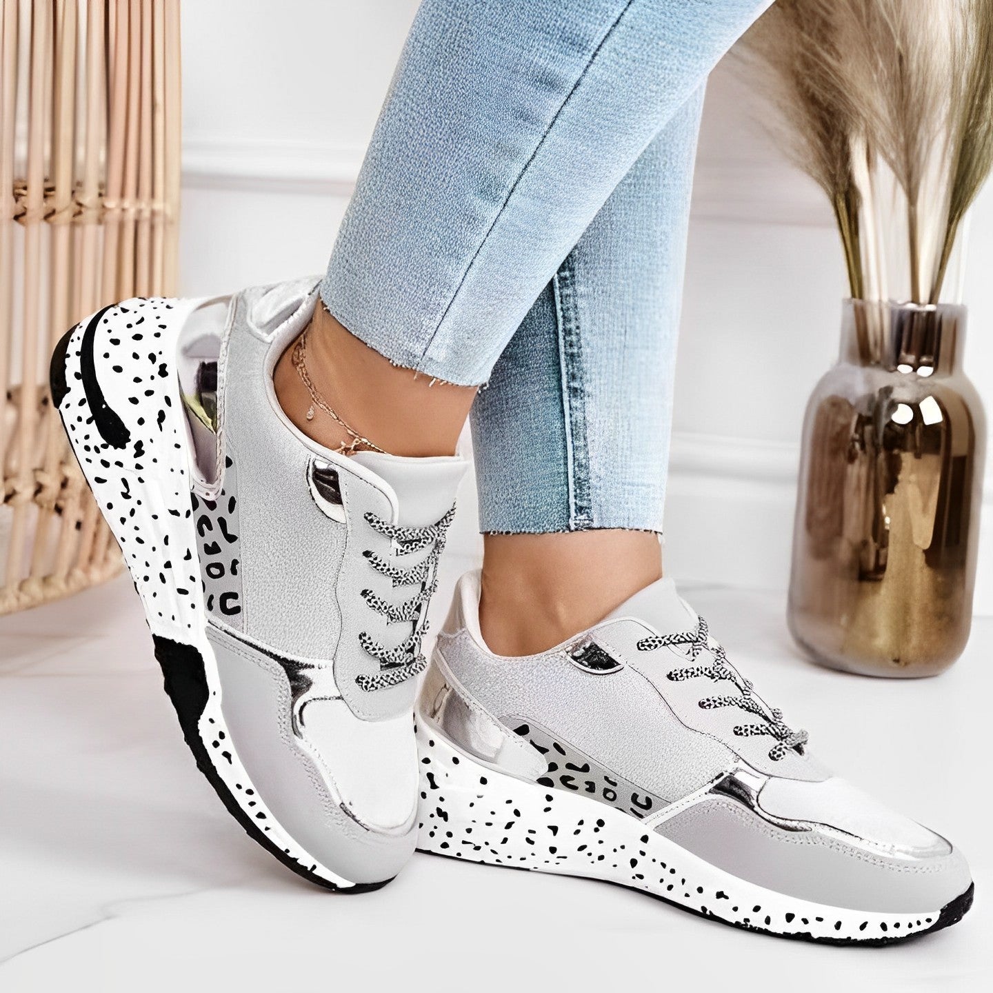 Delora - Buty ortopedyczne